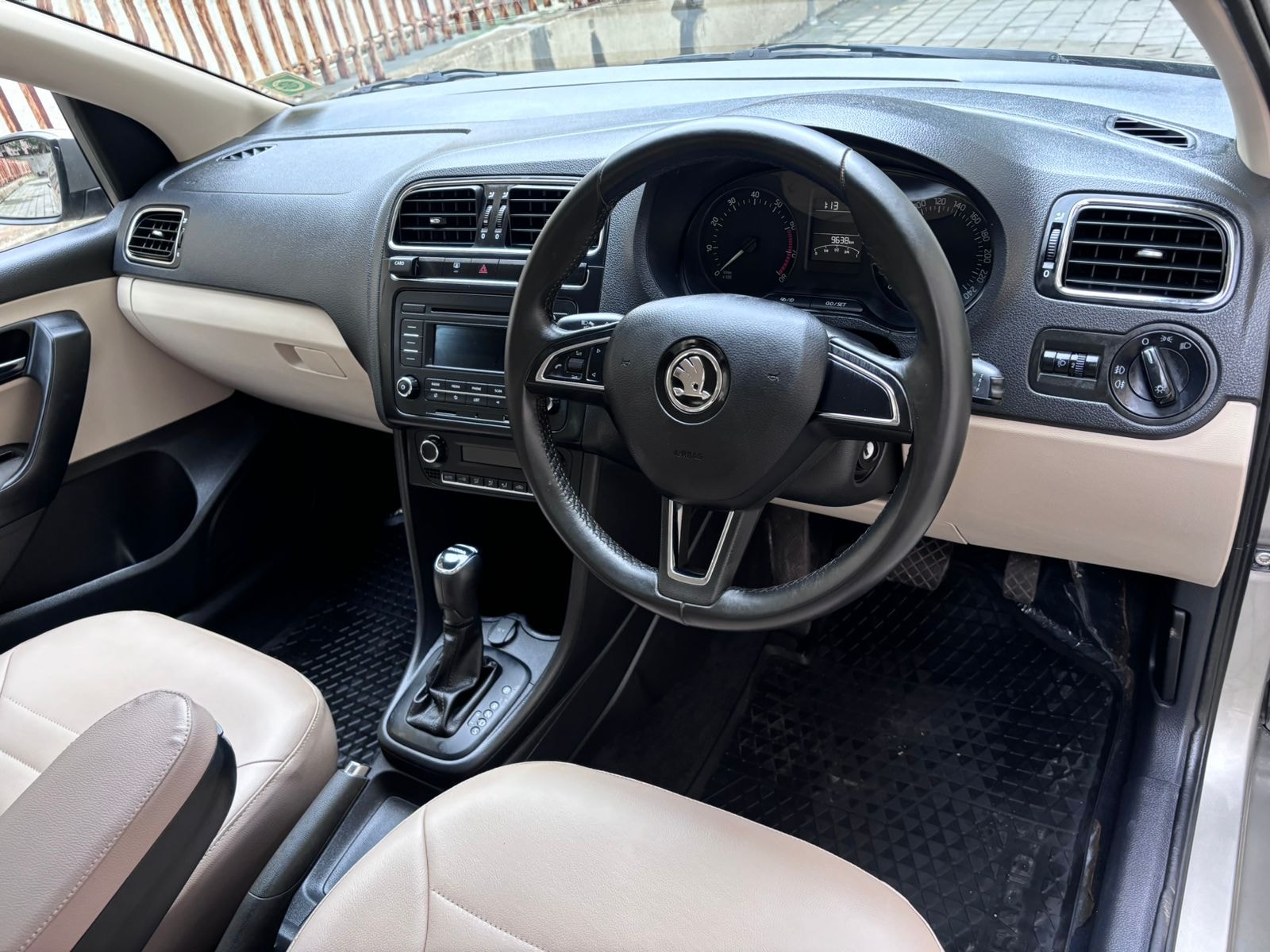 Rapid image 12 Rapid image 12