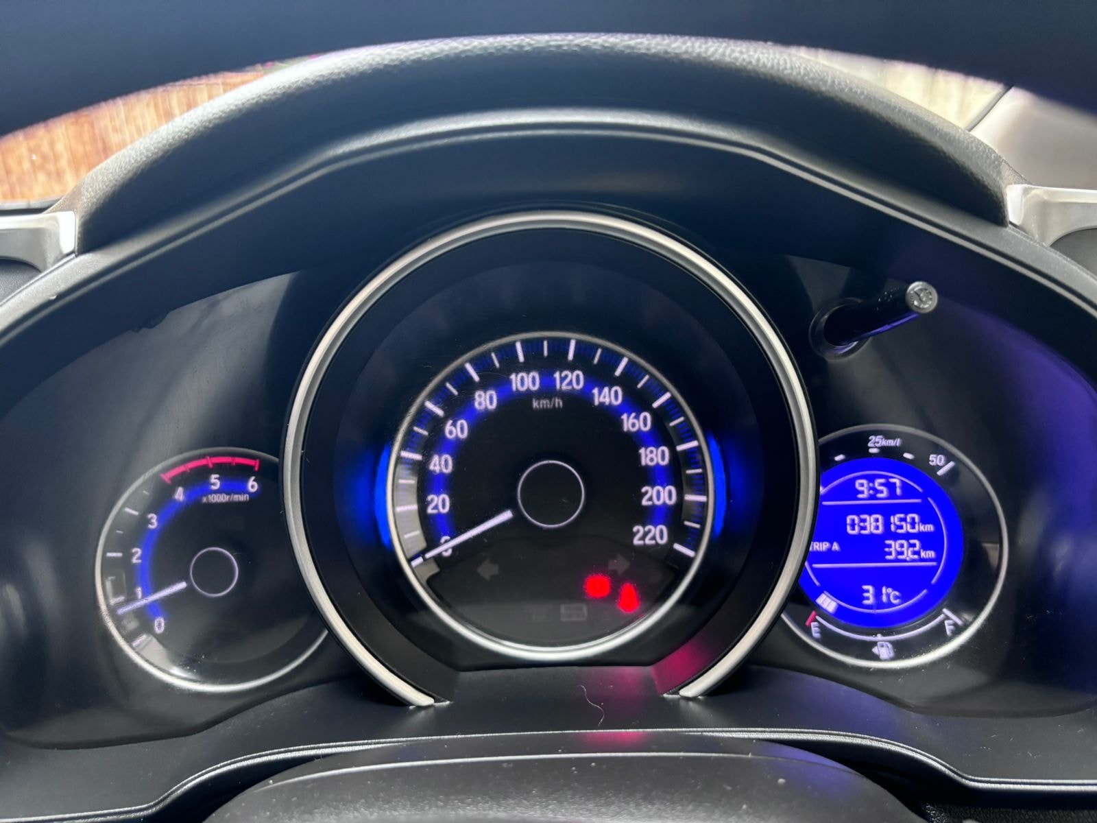 WR-V image 10 WR-V image 10