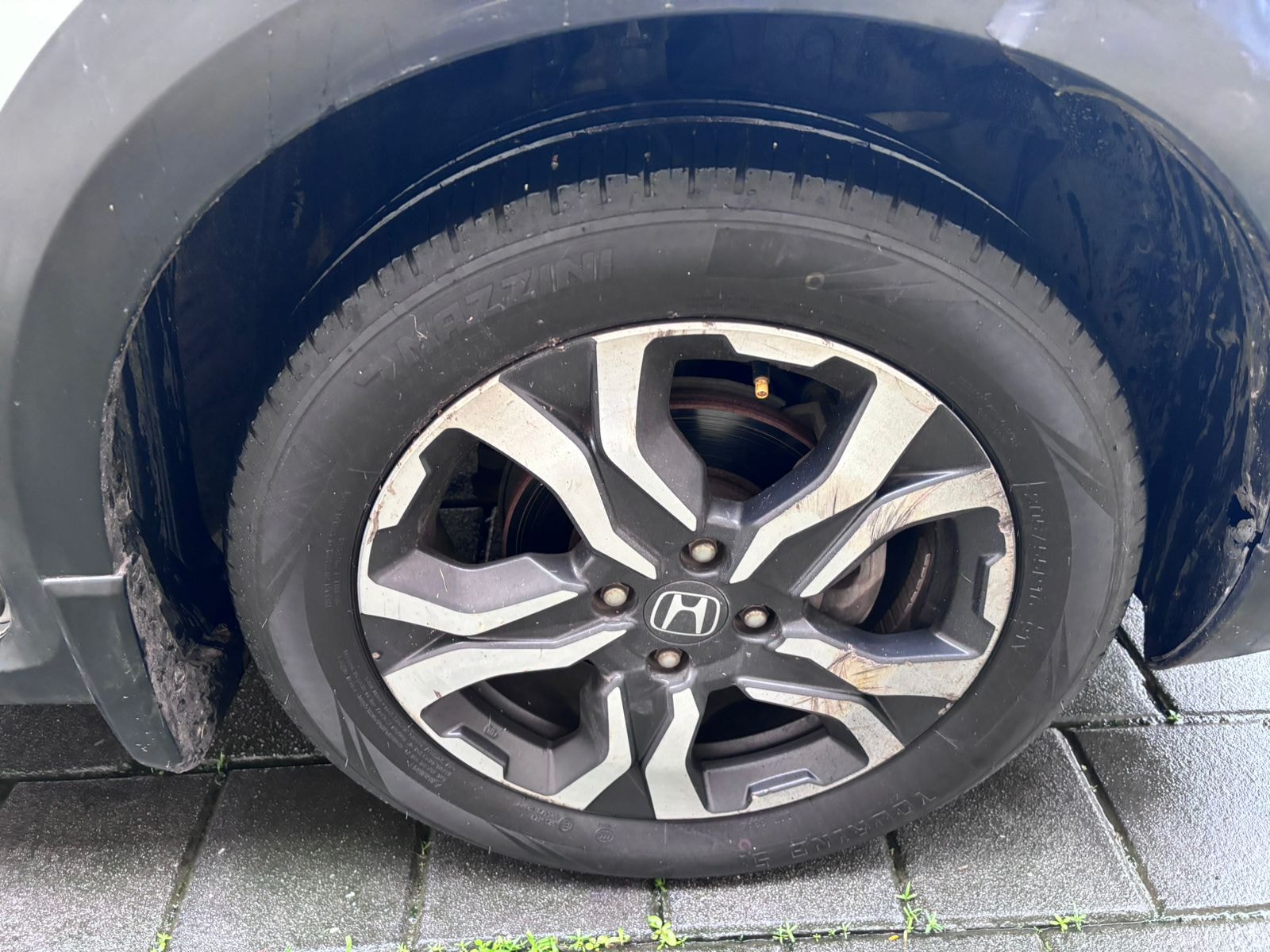 WR-V image 9 WR-V image 9