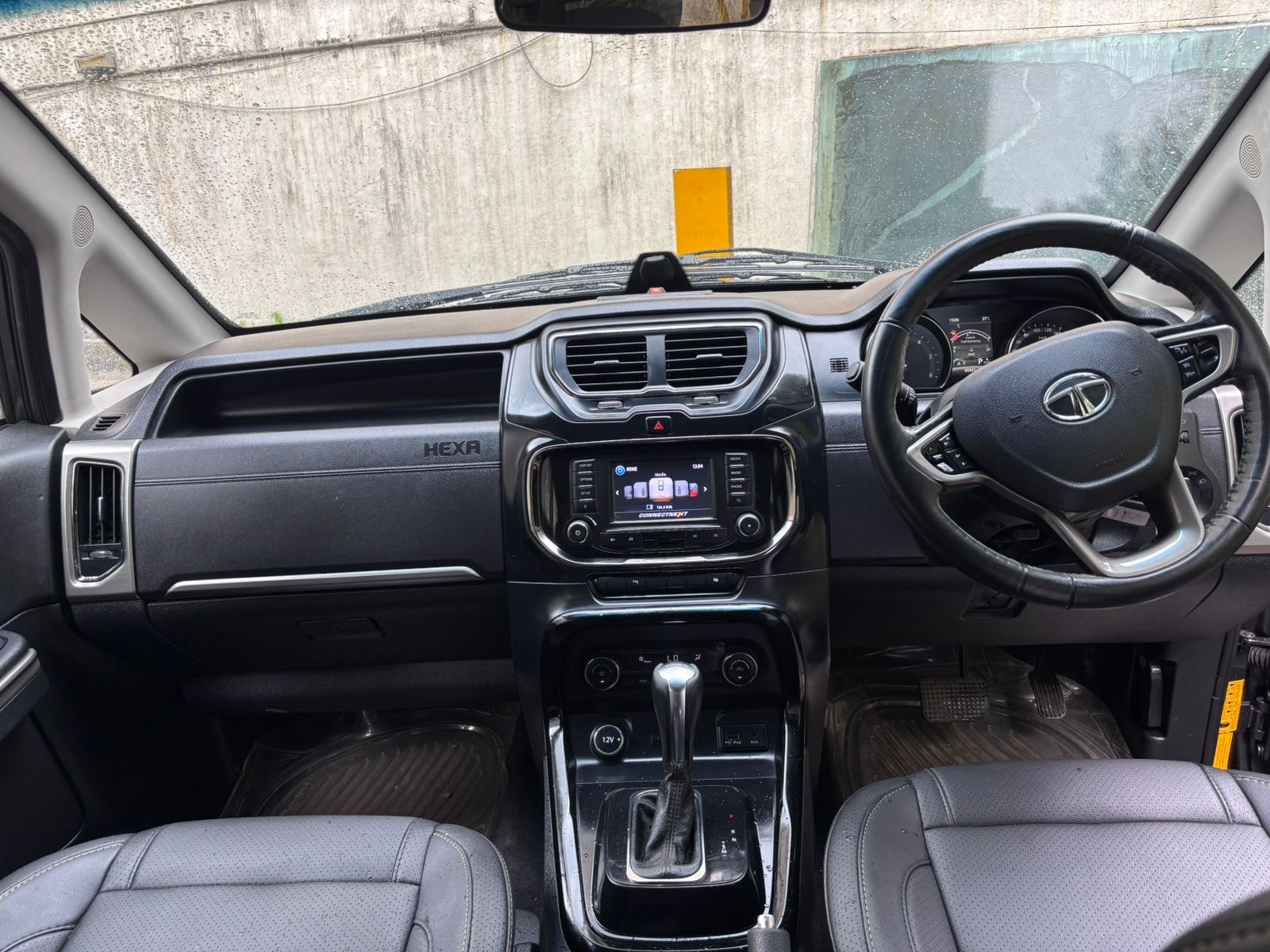 Hexa image 11 Hexa image 11