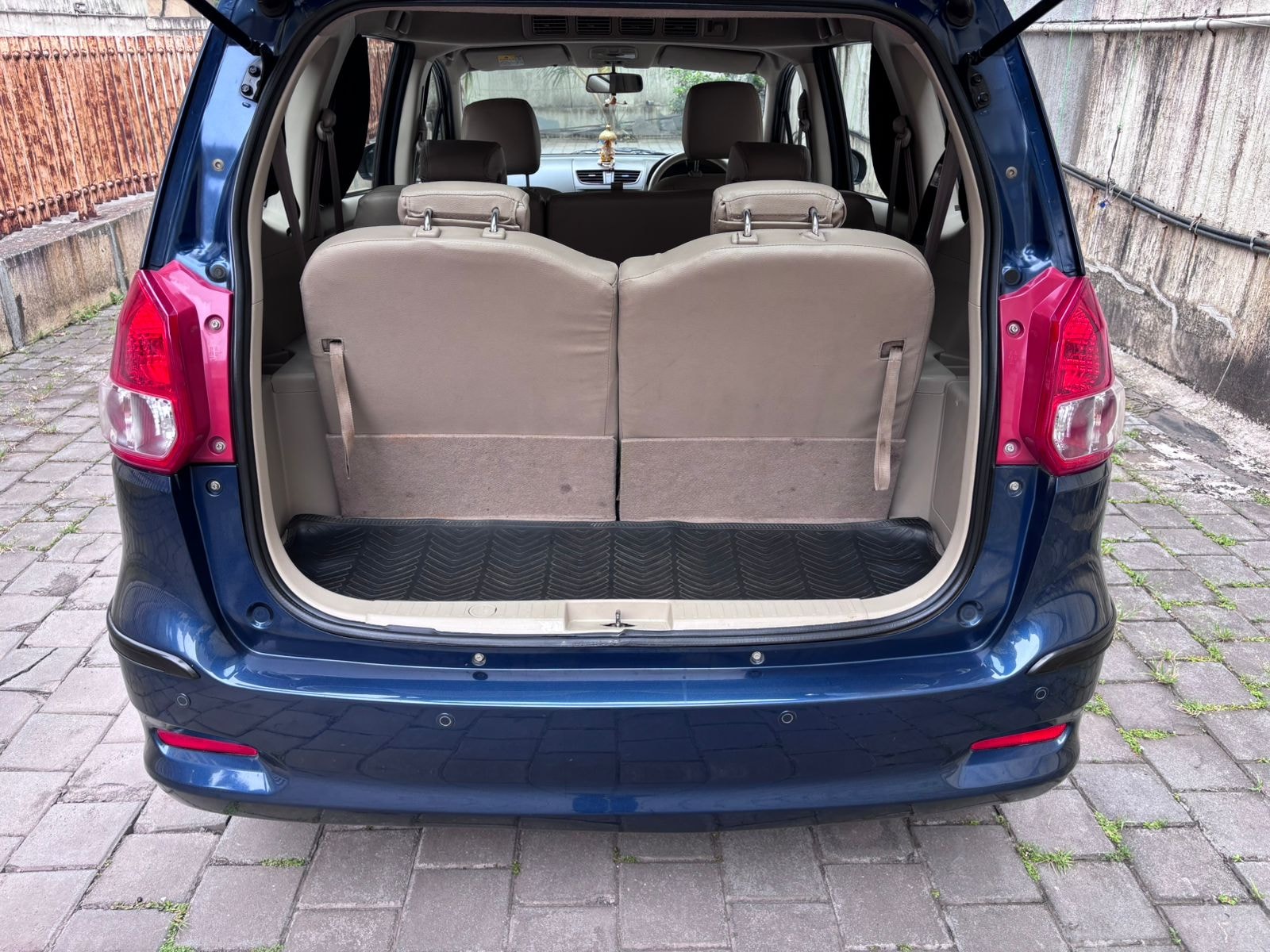 Ertiga image 3 Ertiga image 3