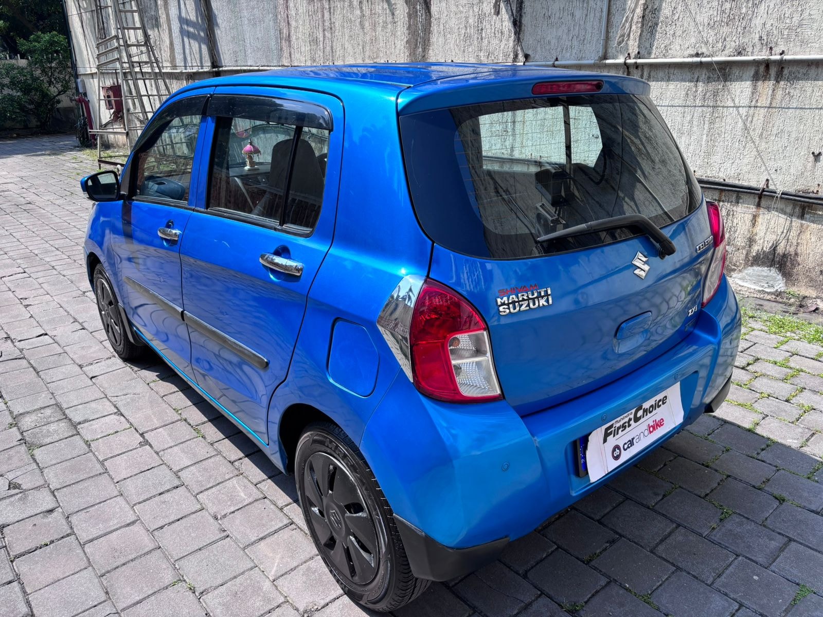 Celerio image 2 Celerio image 2