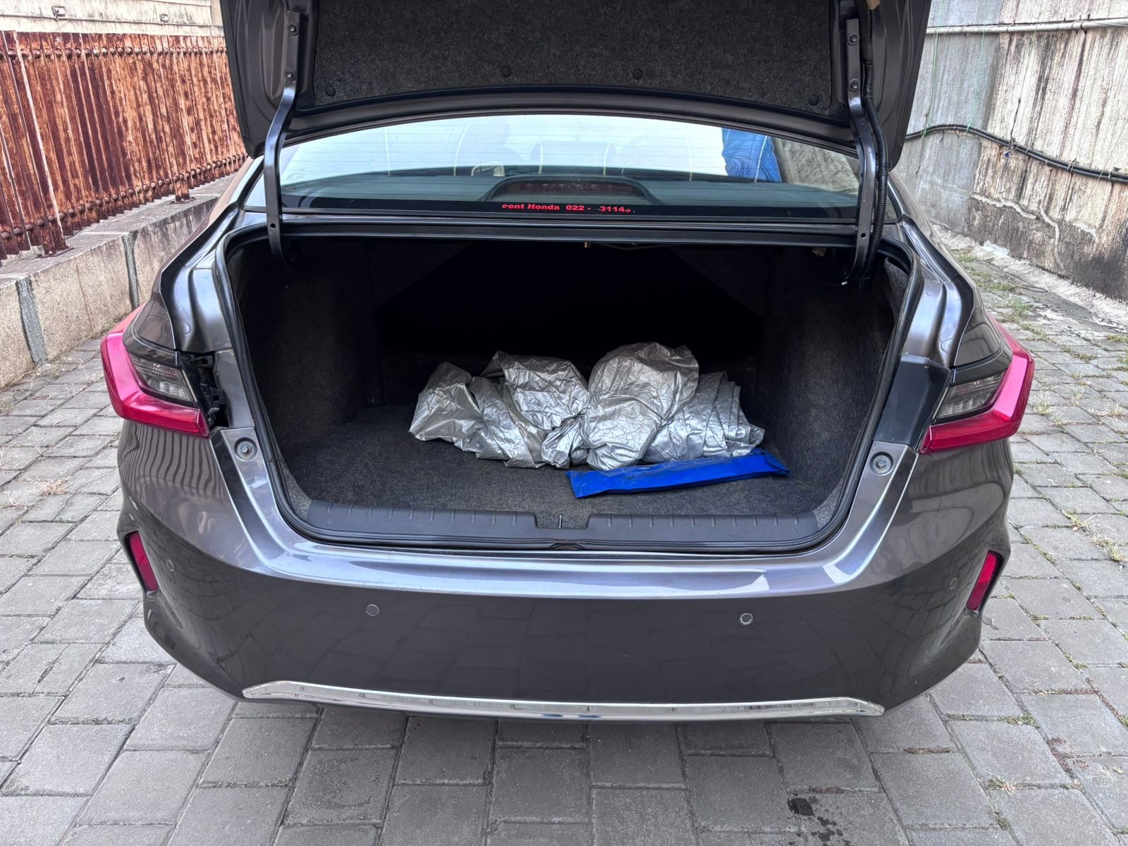 City image 3 City image 3