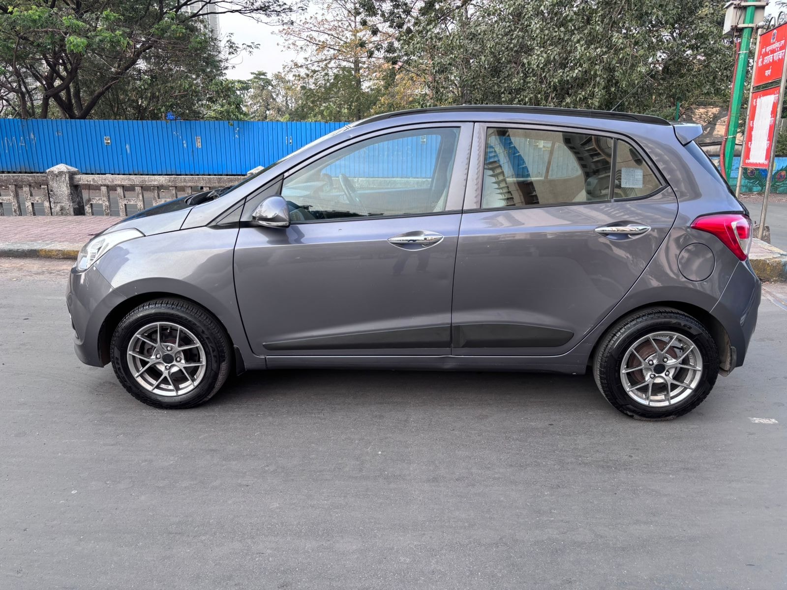 Grand i10 image 2 Grand i10 image 2