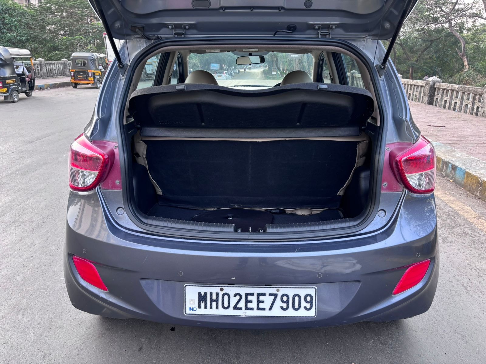 Grand i10 image 3 Grand i10 image 3