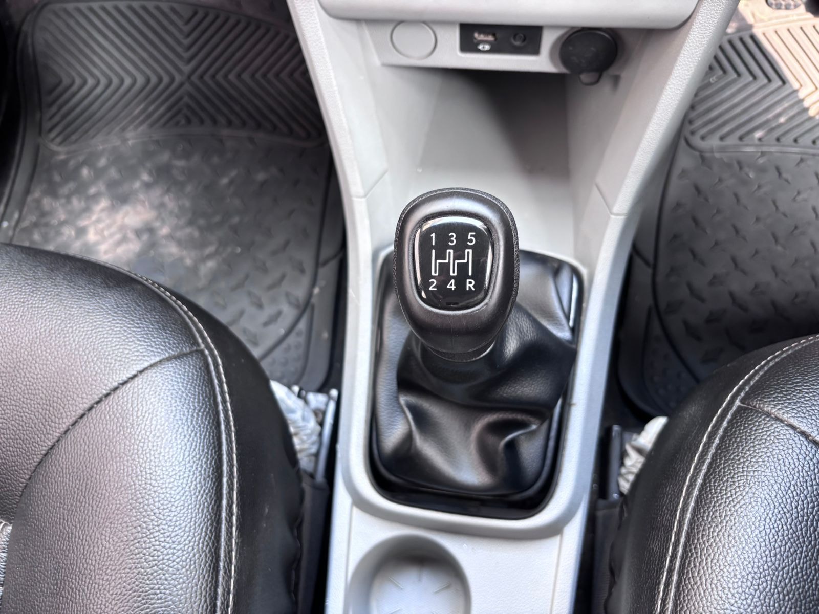 Tiago image 5 Tiago image 5