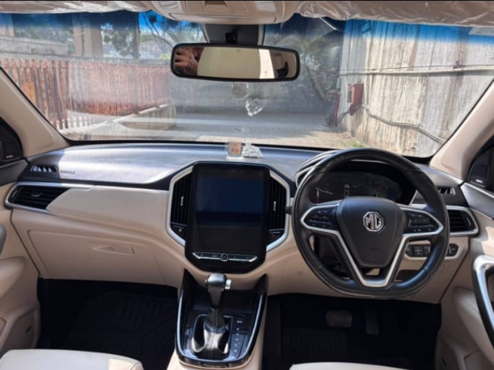 Hector image 9 Hector image 9