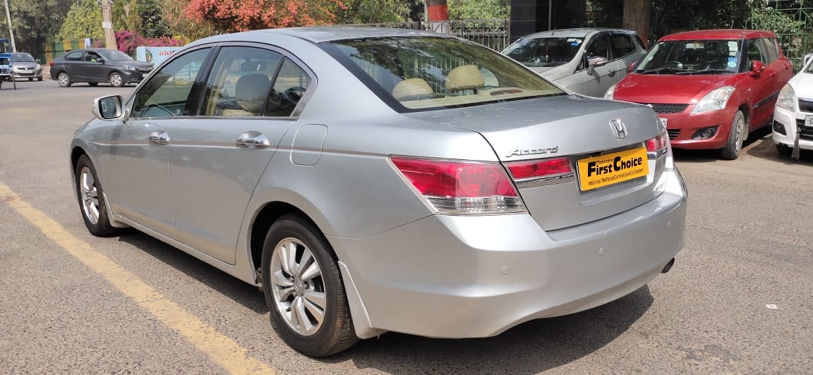 Accord image 11 Accord image 11