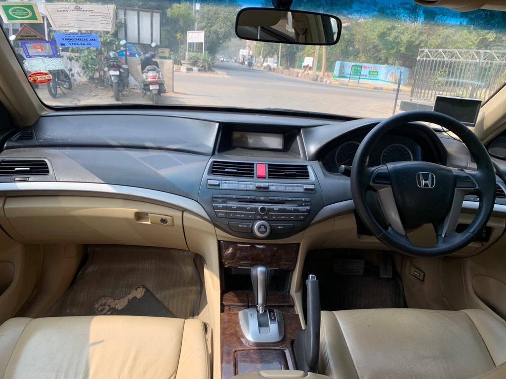 Accord image 4 Accord image 4