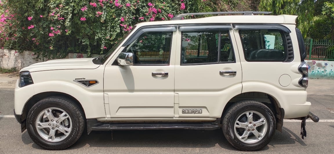 Scorpio image 9 Scorpio image 9