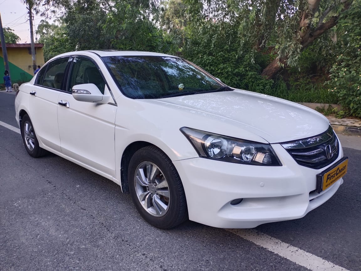 Accord image 5 Accord image 5