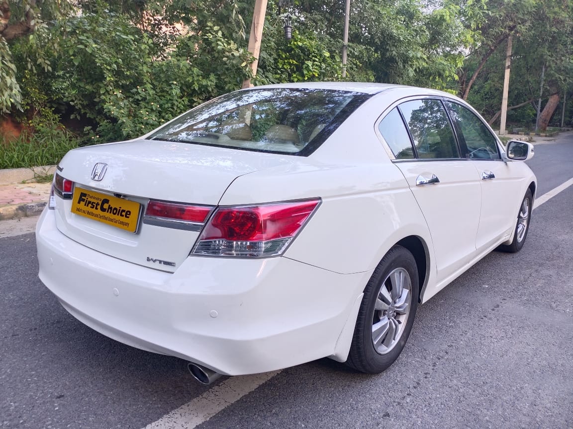 Accord image 11 Accord image 11