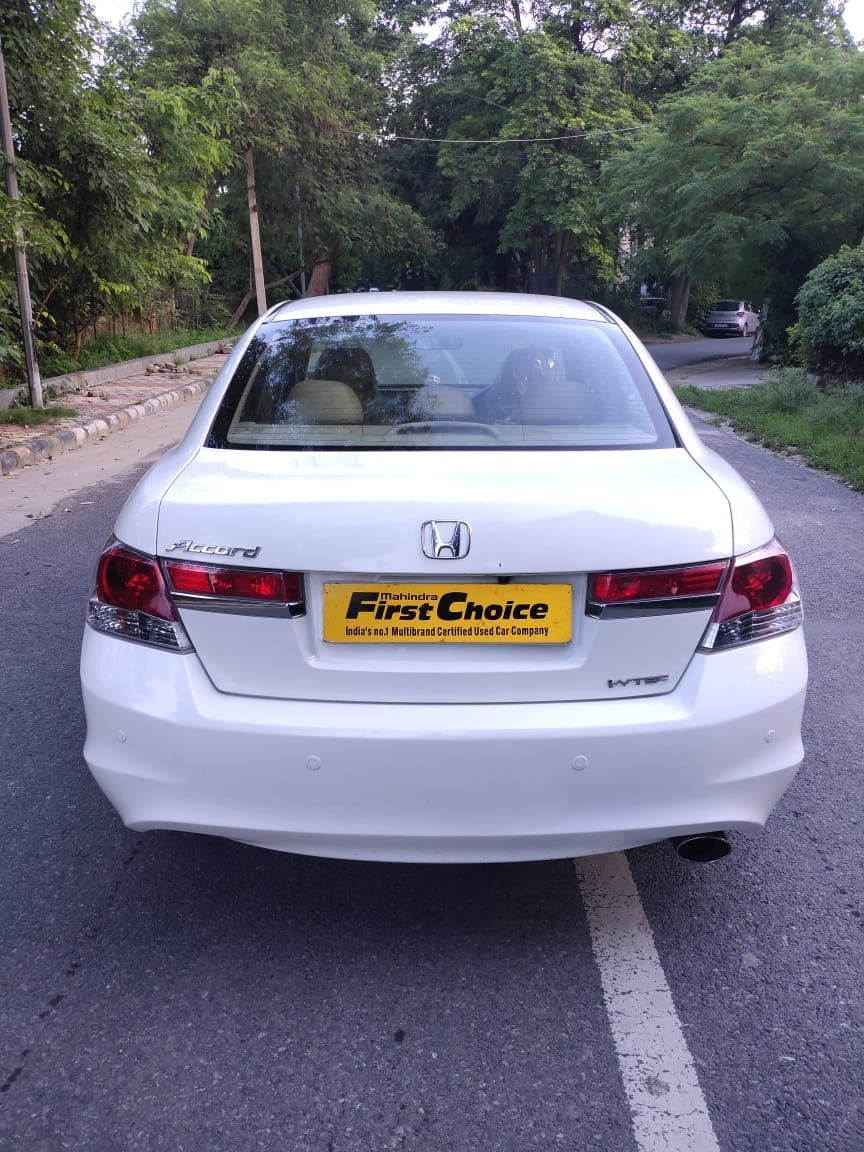 Accord image 12 Accord image 12