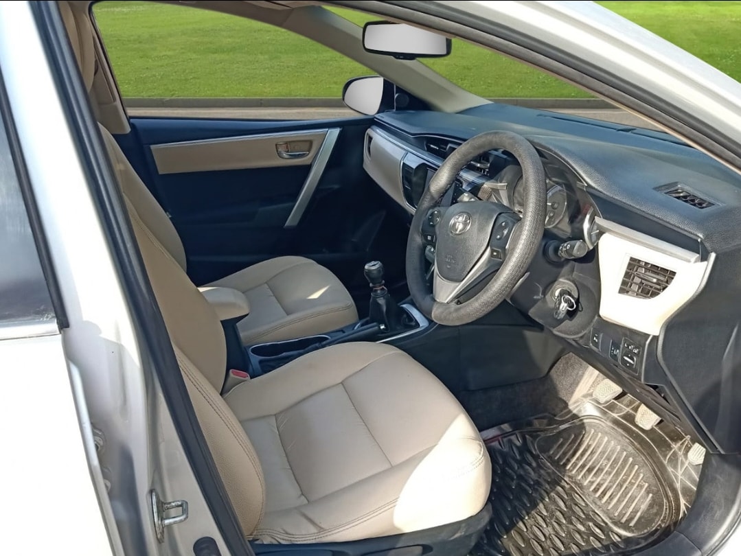 Corolla Altis image 14 Corolla Altis image 14