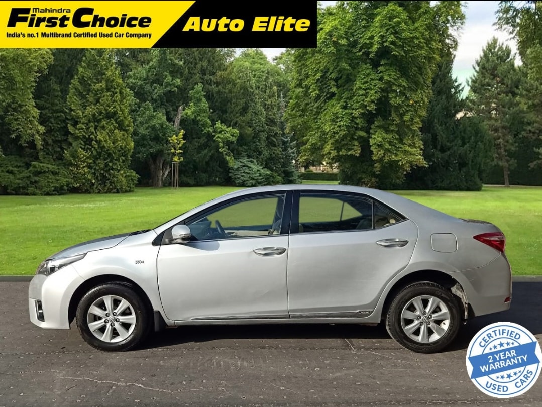 Corolla Altis image 4 Corolla Altis image 4