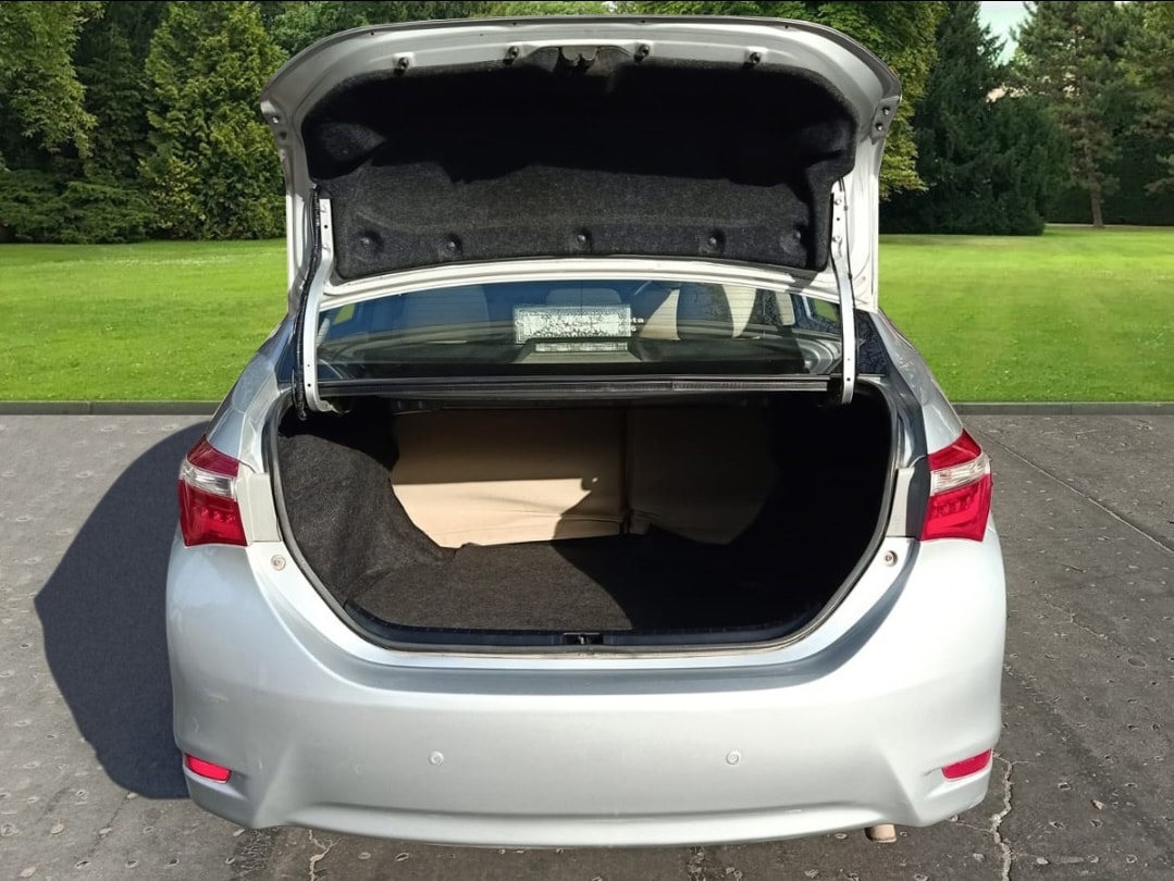 Corolla Altis image 9 Corolla Altis image 9