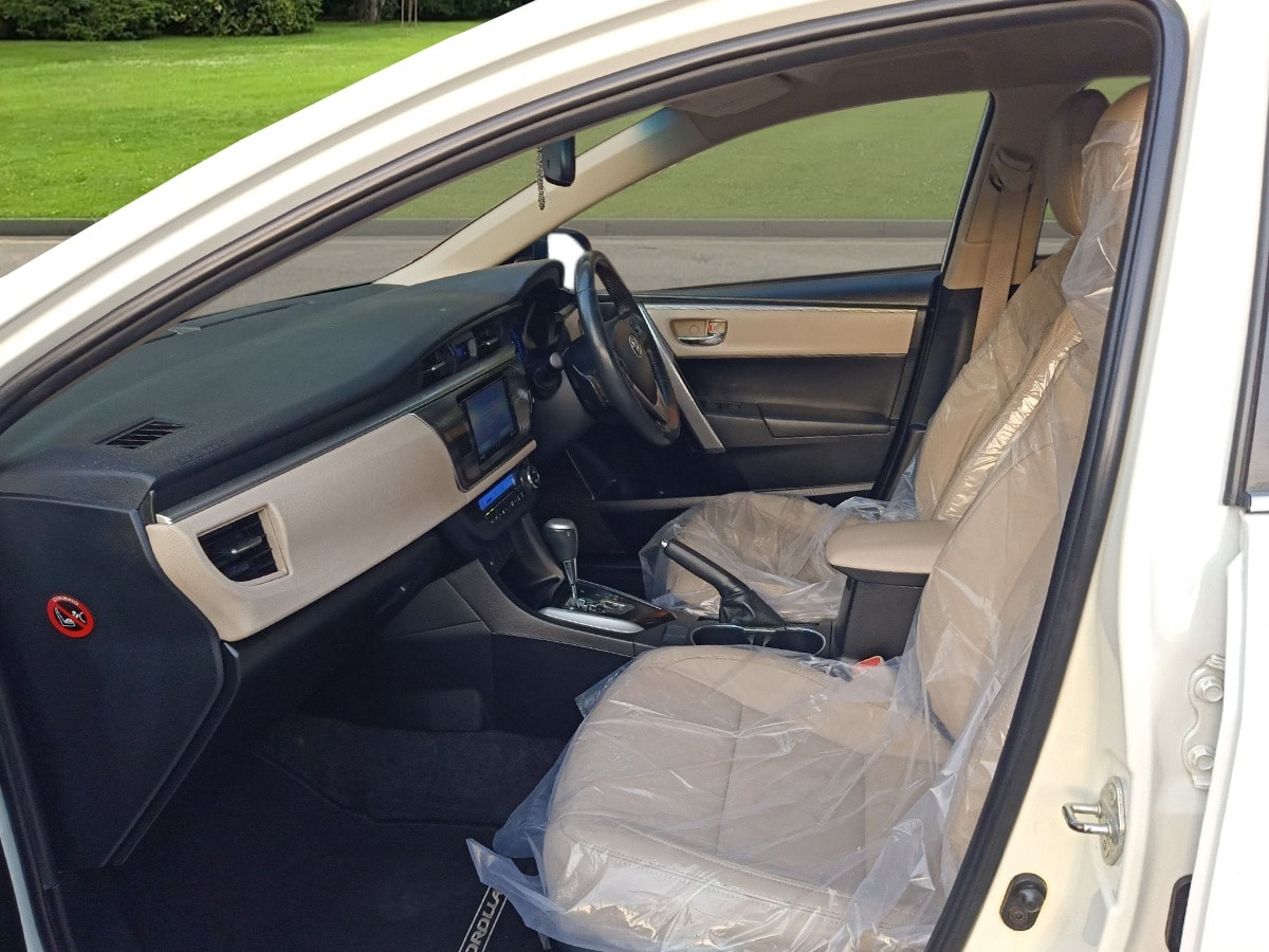Corolla Altis image 14 Corolla Altis image 14