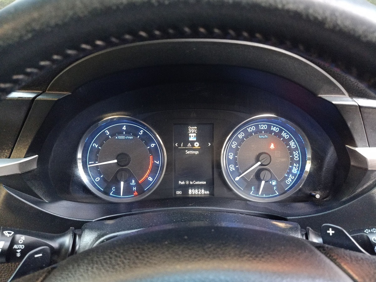 Corolla Altis image 16 Corolla Altis image 16