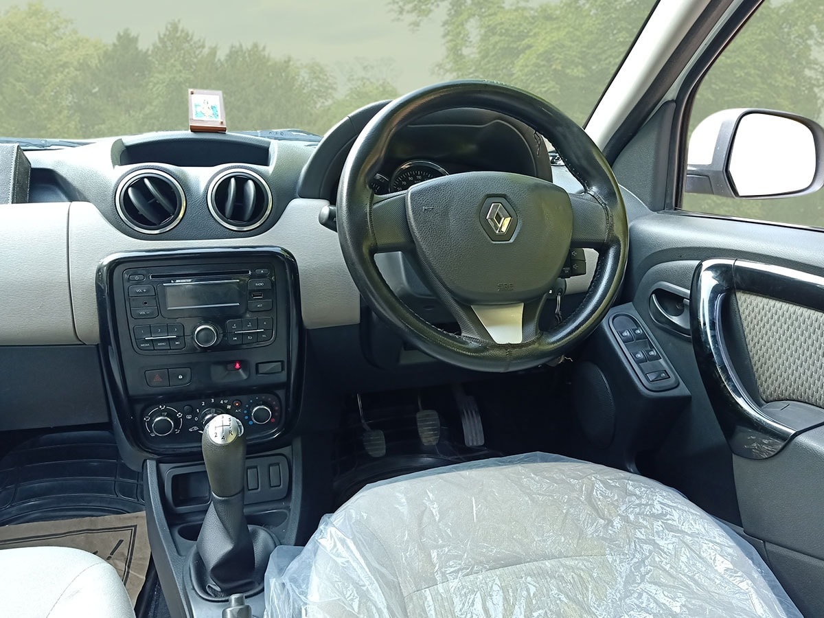 Duster image 13 Duster image 13