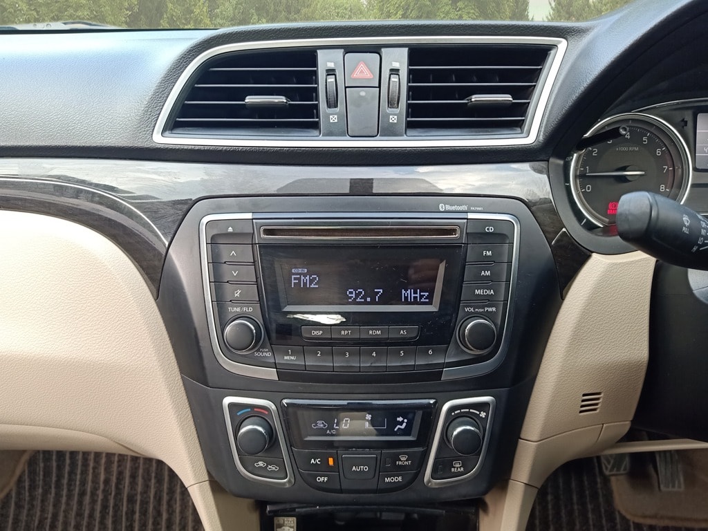 Ciaz image 16 Ciaz image 16