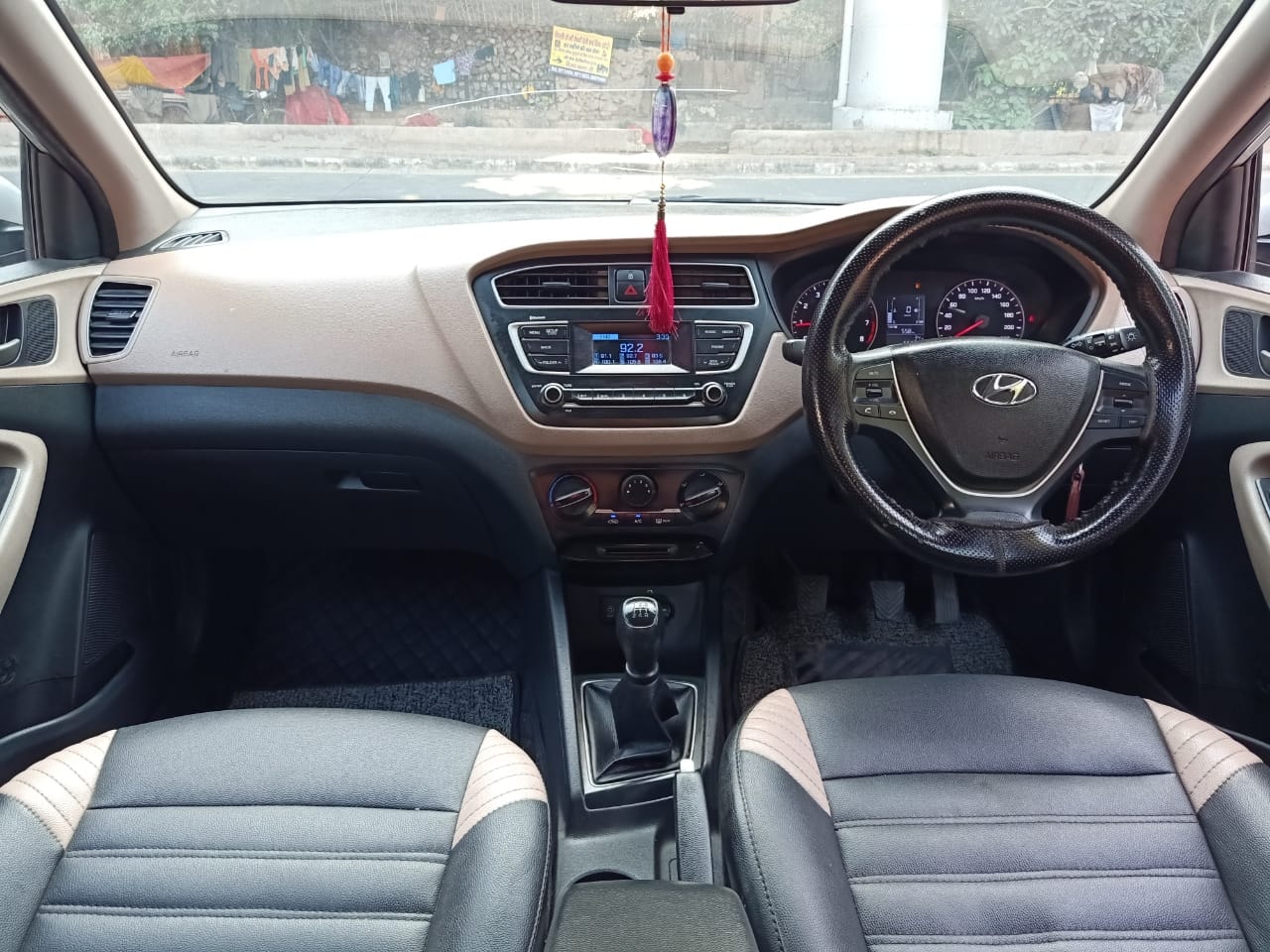 Elite i20 image 13 Elite i20 image 13