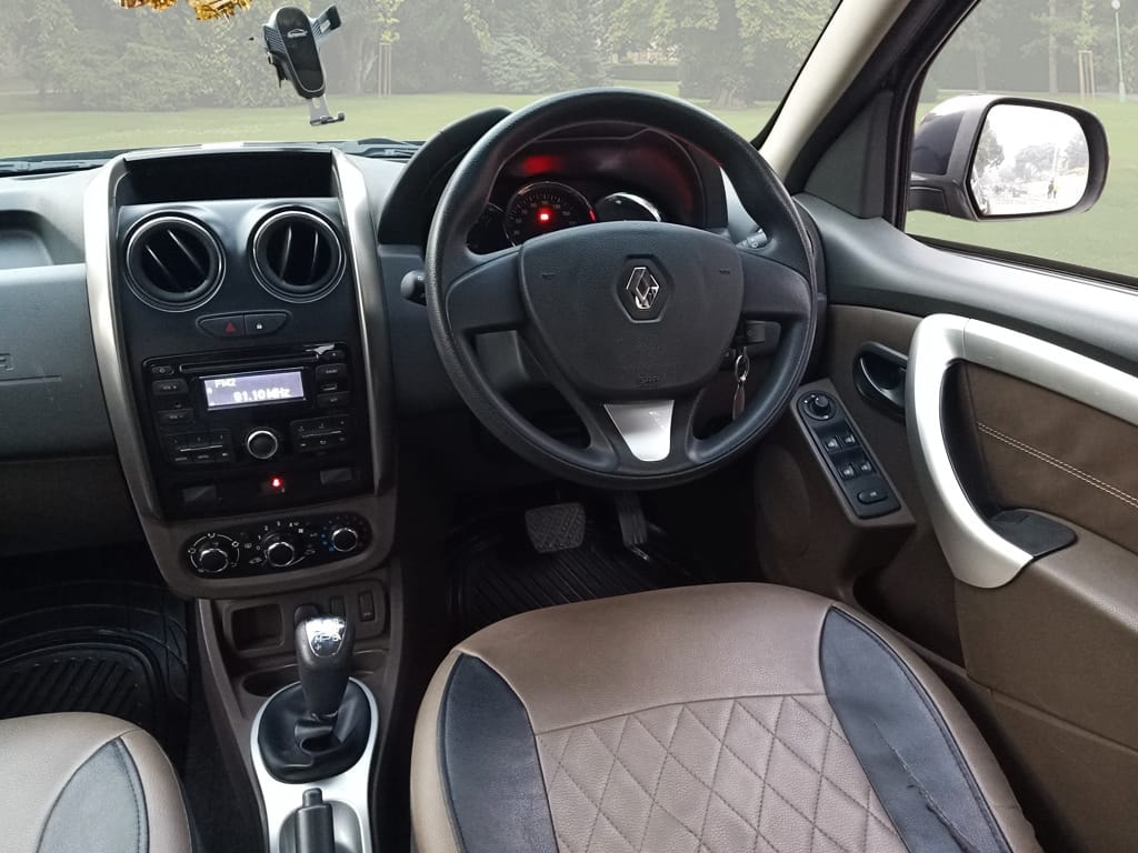 Duster image 13 Duster image 13