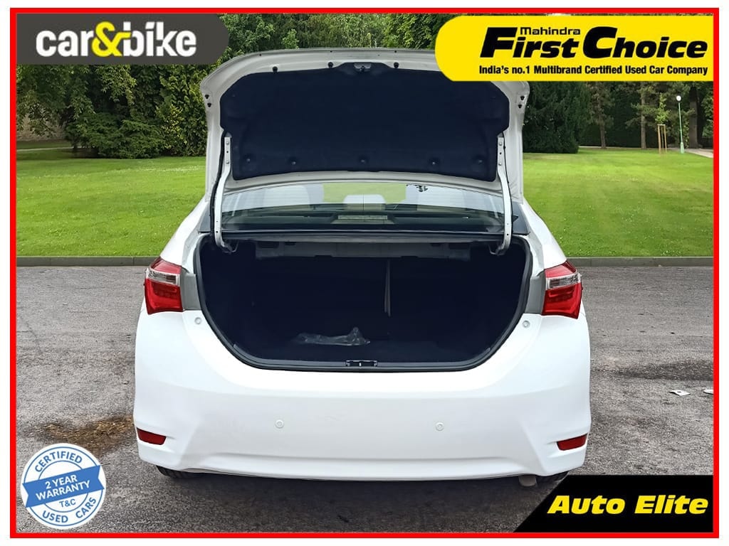 Corolla Altis image 10 Corolla Altis image 10