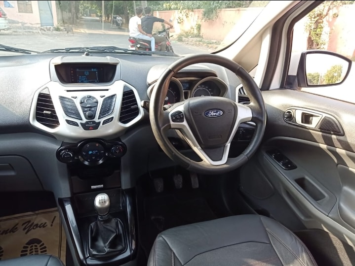 EcoSport image 13 EcoSport image 13