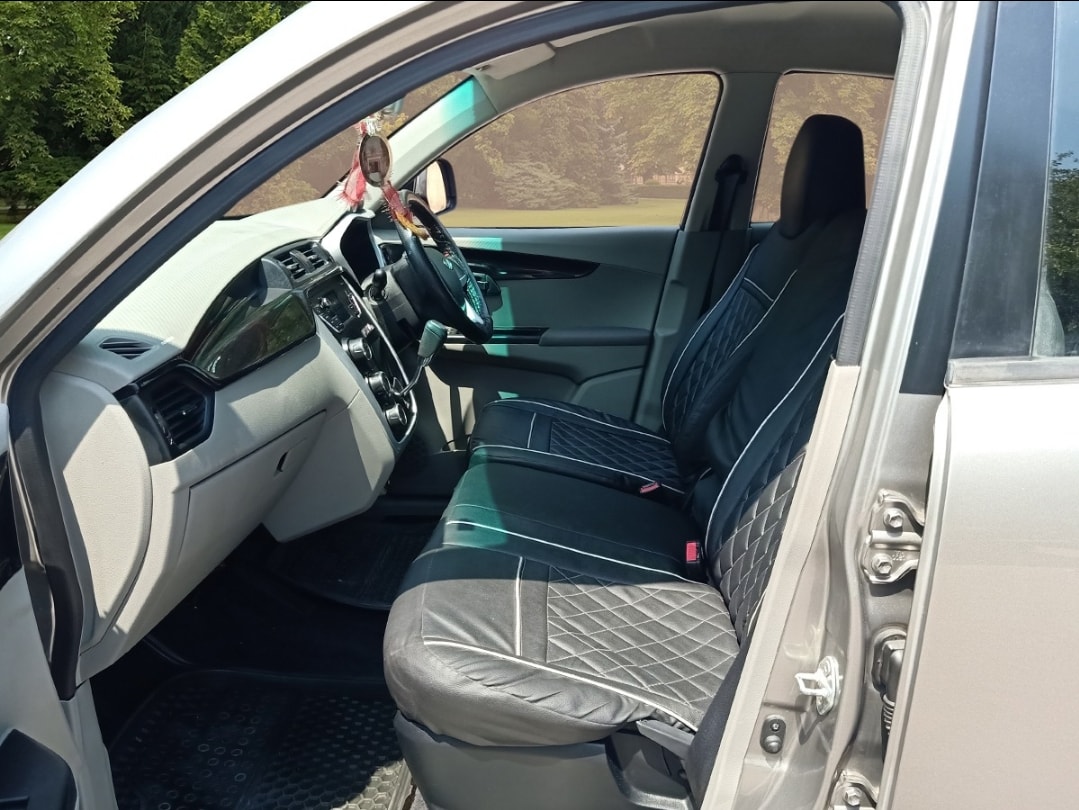 KUV100 image 16 KUV100 image 16