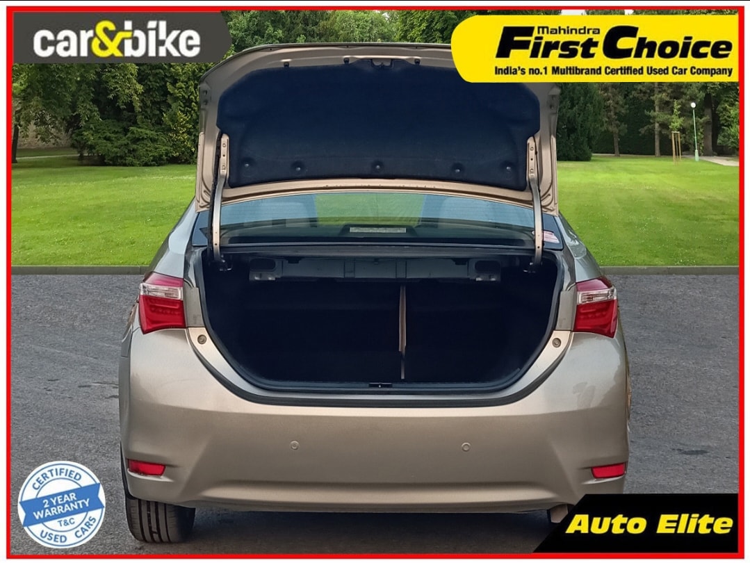 Corolla Altis image 10 Corolla Altis image 10