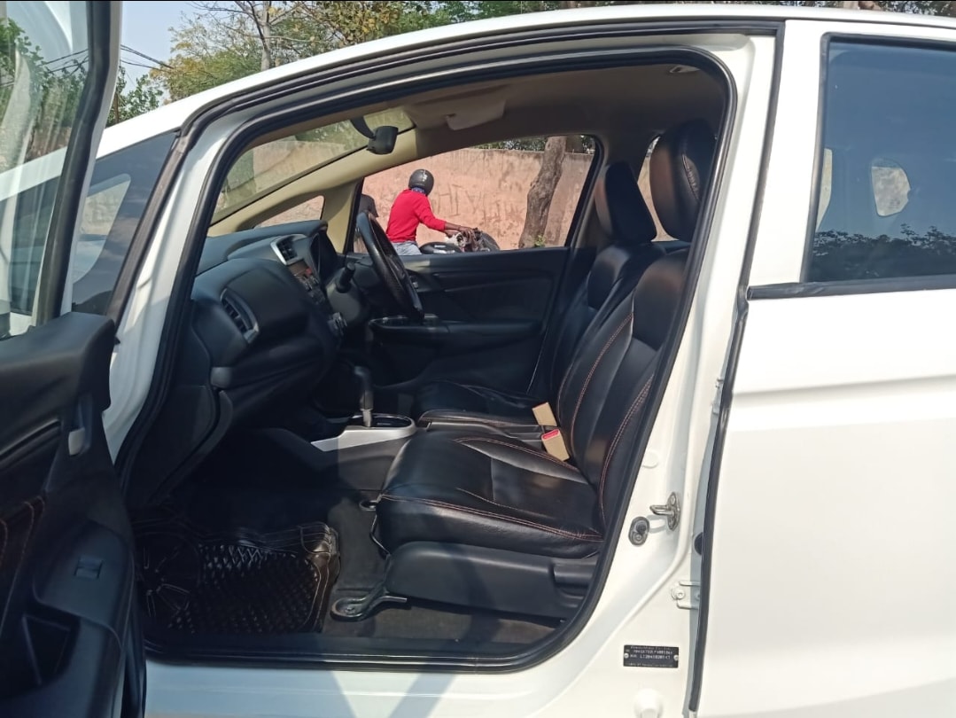 Jazz image 16 Jazz image 16