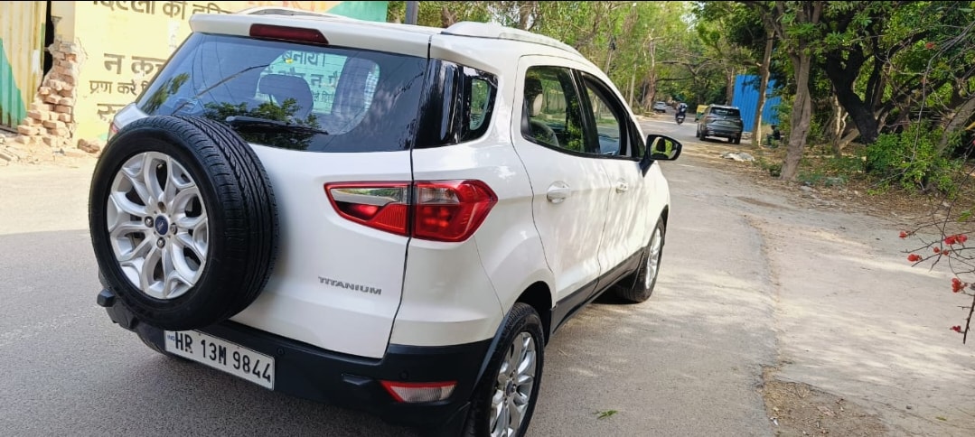 EcoSport image 3 EcoSport image 3