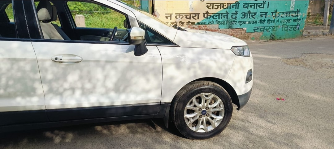 EcoSport image 9 EcoSport image 9