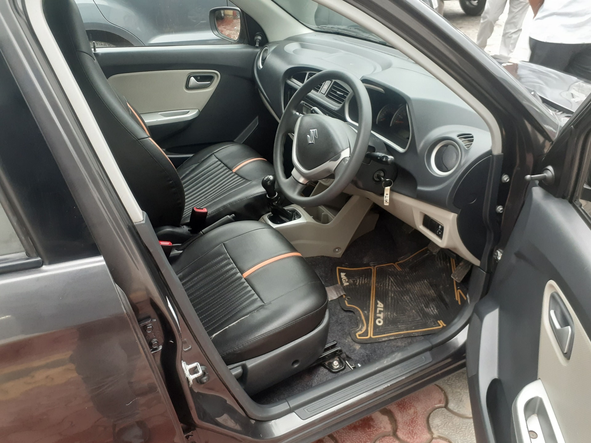 Alto K10 image 7 Alto K10 image 7