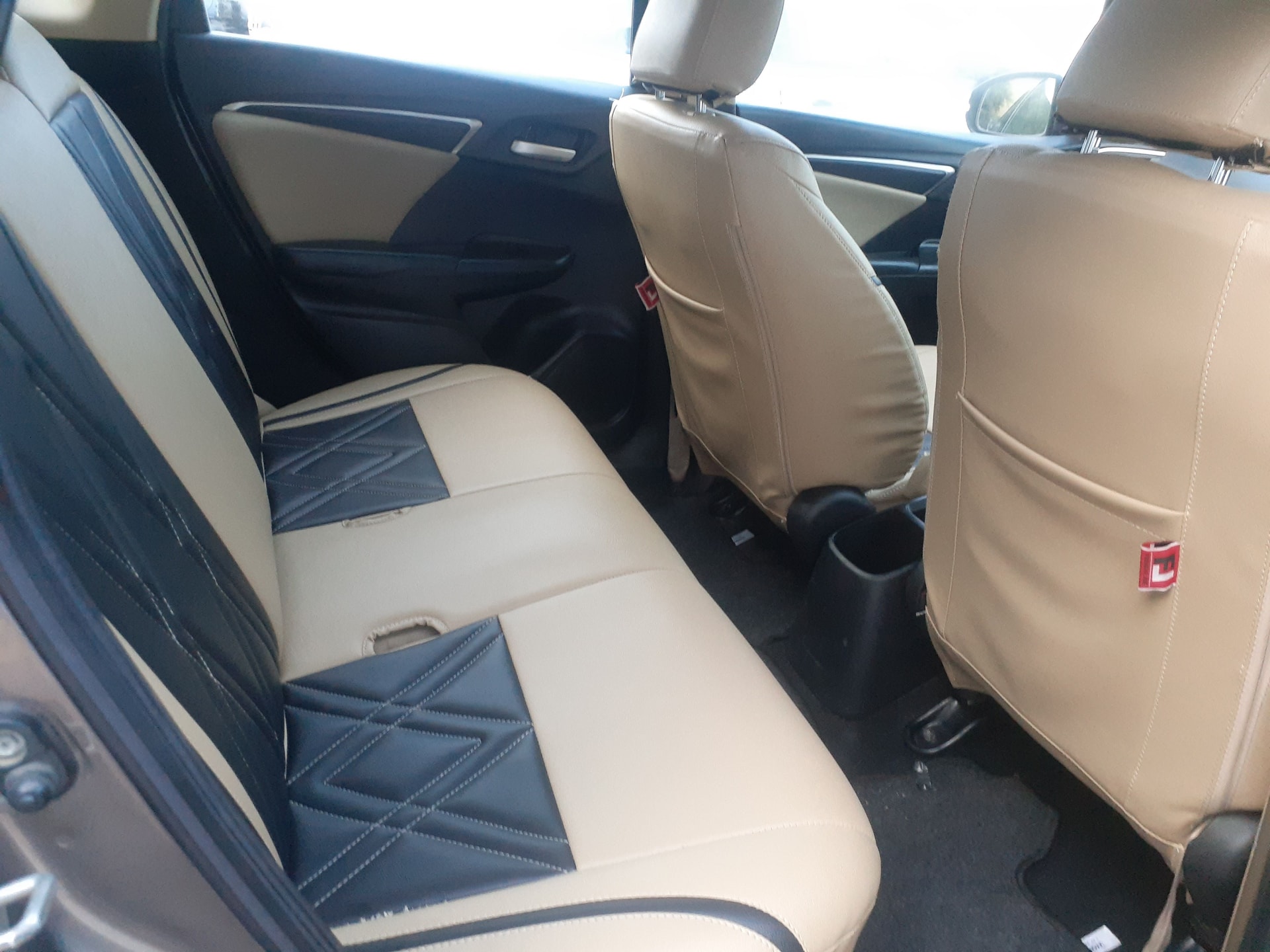 Jazz image 3 Jazz image 3