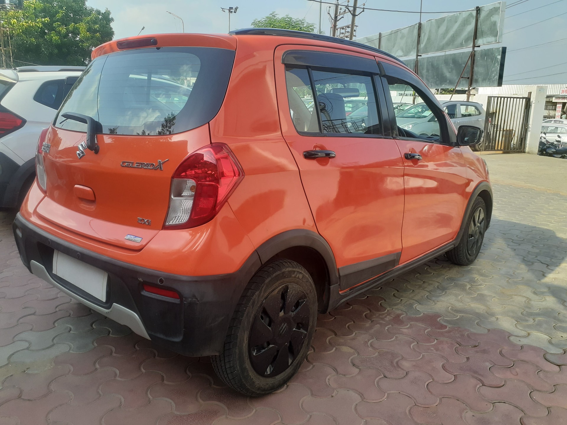 Celerio X image 12 Celerio X image 12