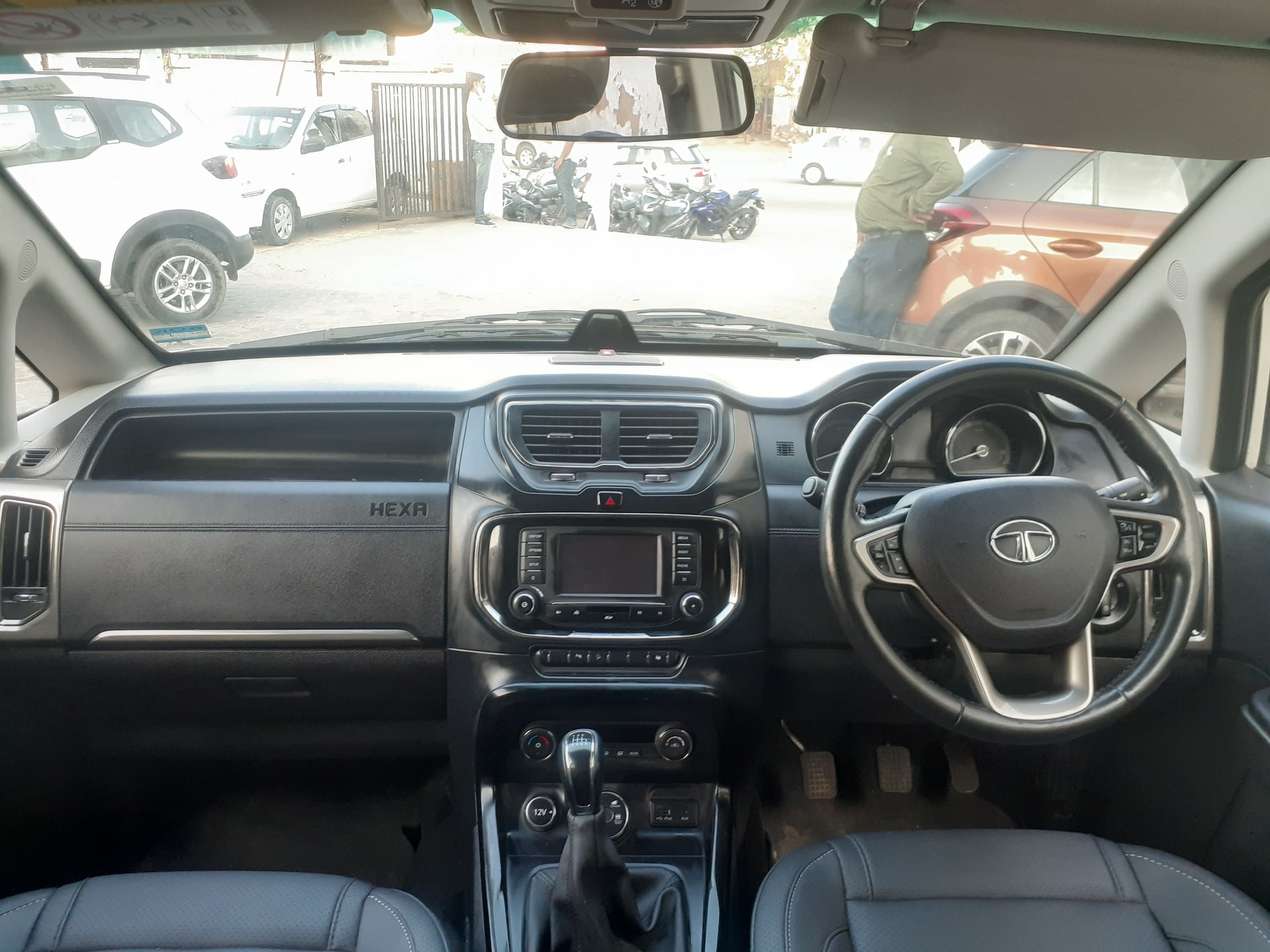 Hexa image 4 Hexa image 4