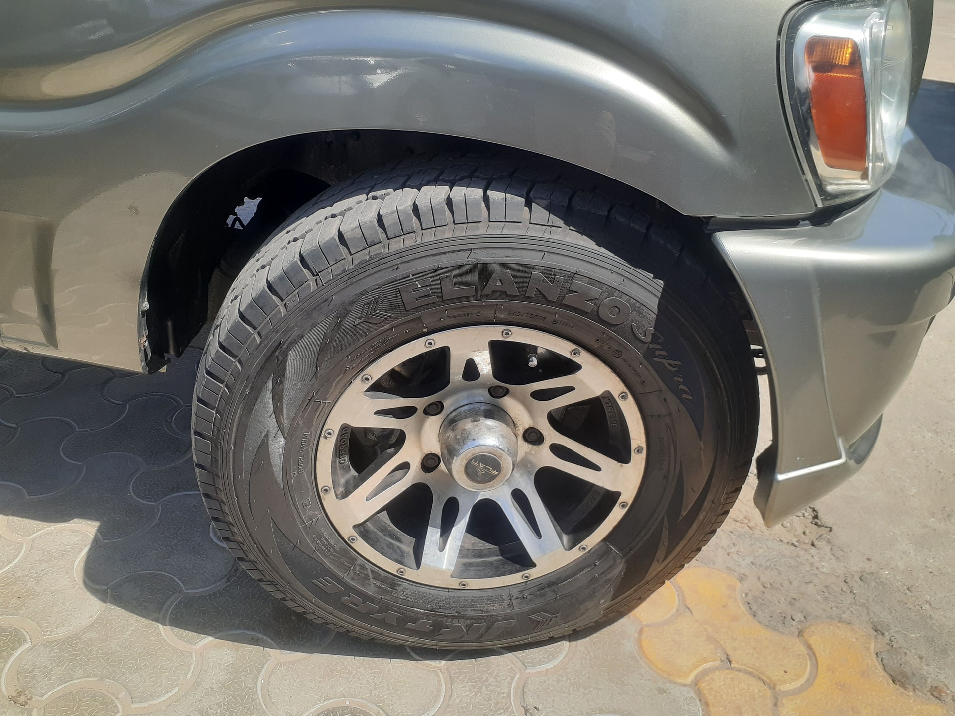 Scorpio image 10 Scorpio image 10