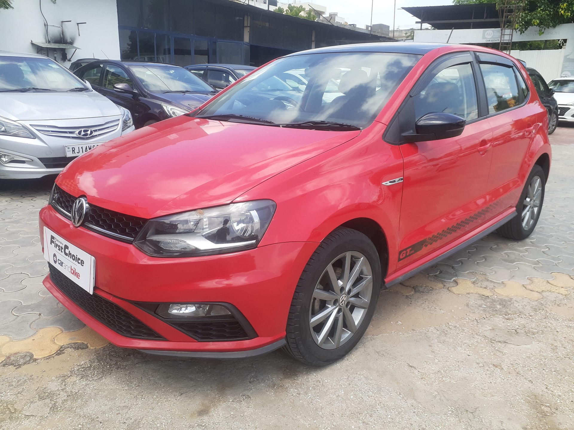 Polo image 1 Polo image 1