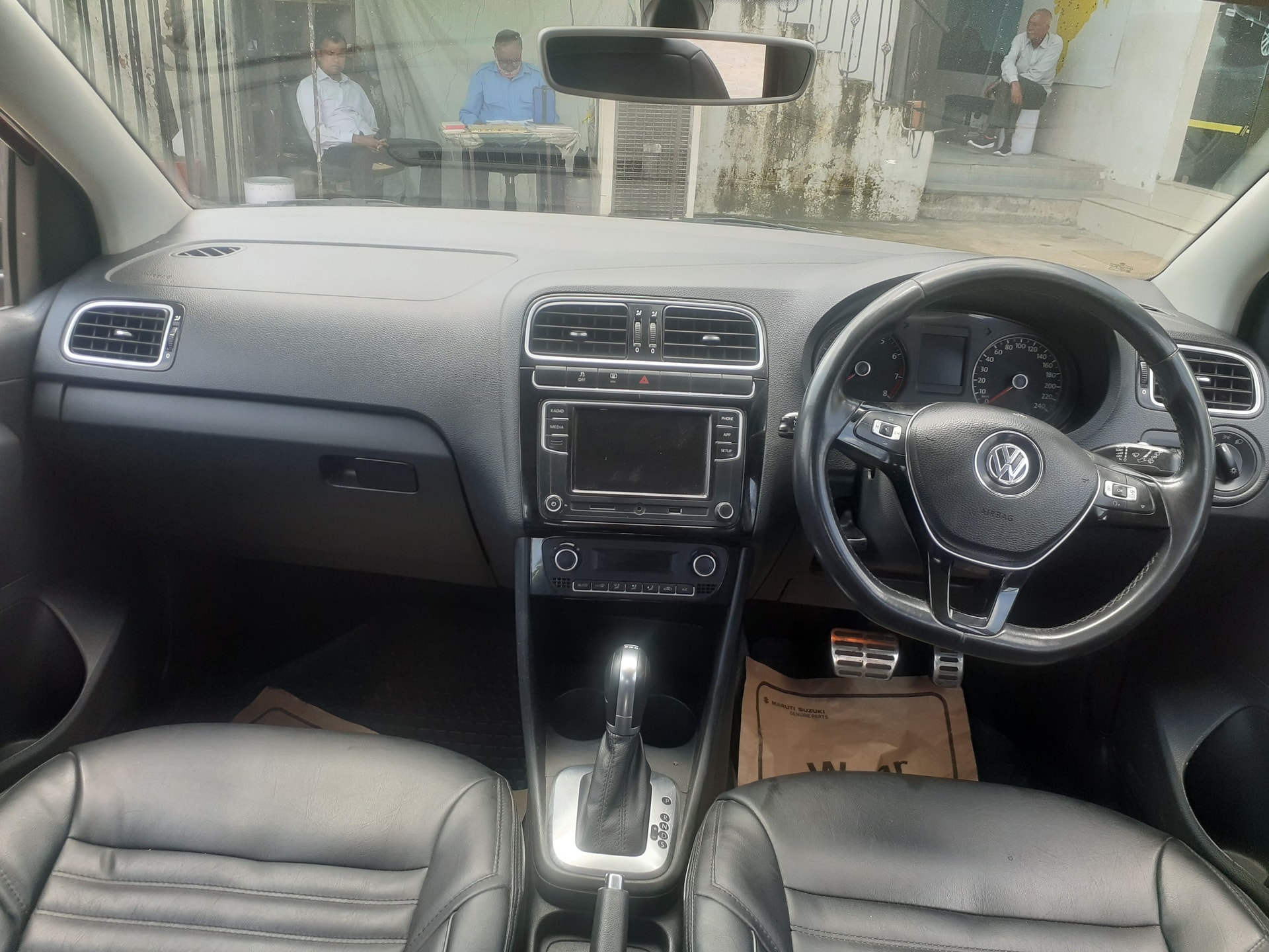 Polo image 12 Polo image 12