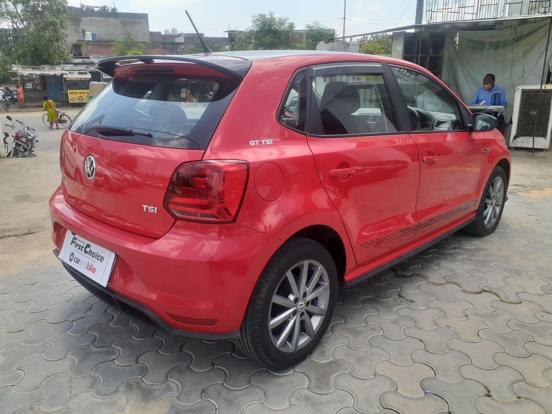 Polo image 5 Polo image 5