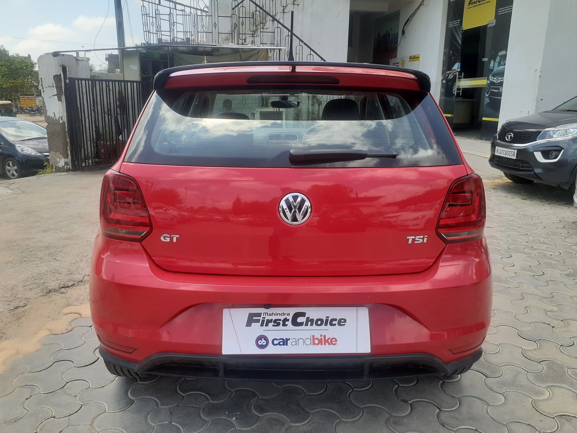 Polo image 6 Polo image 6