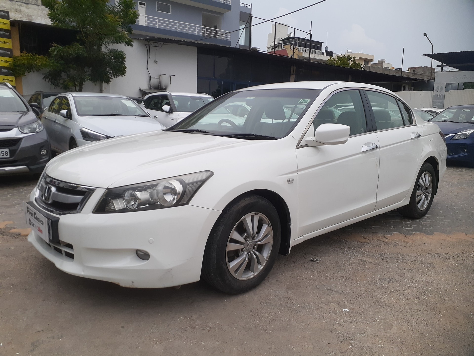 Accord image 1 Accord image 1