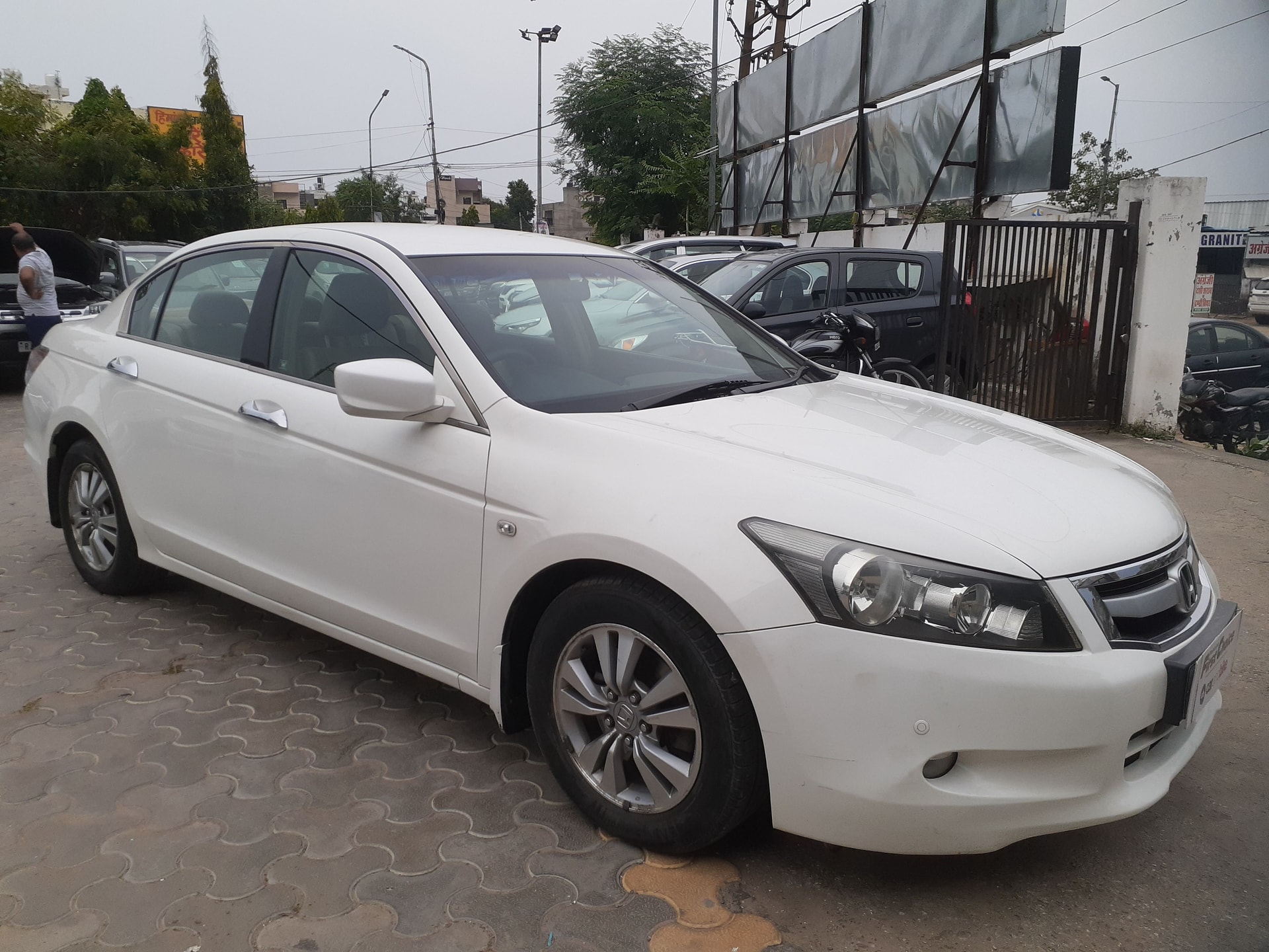 Accord image 2 Accord image 2