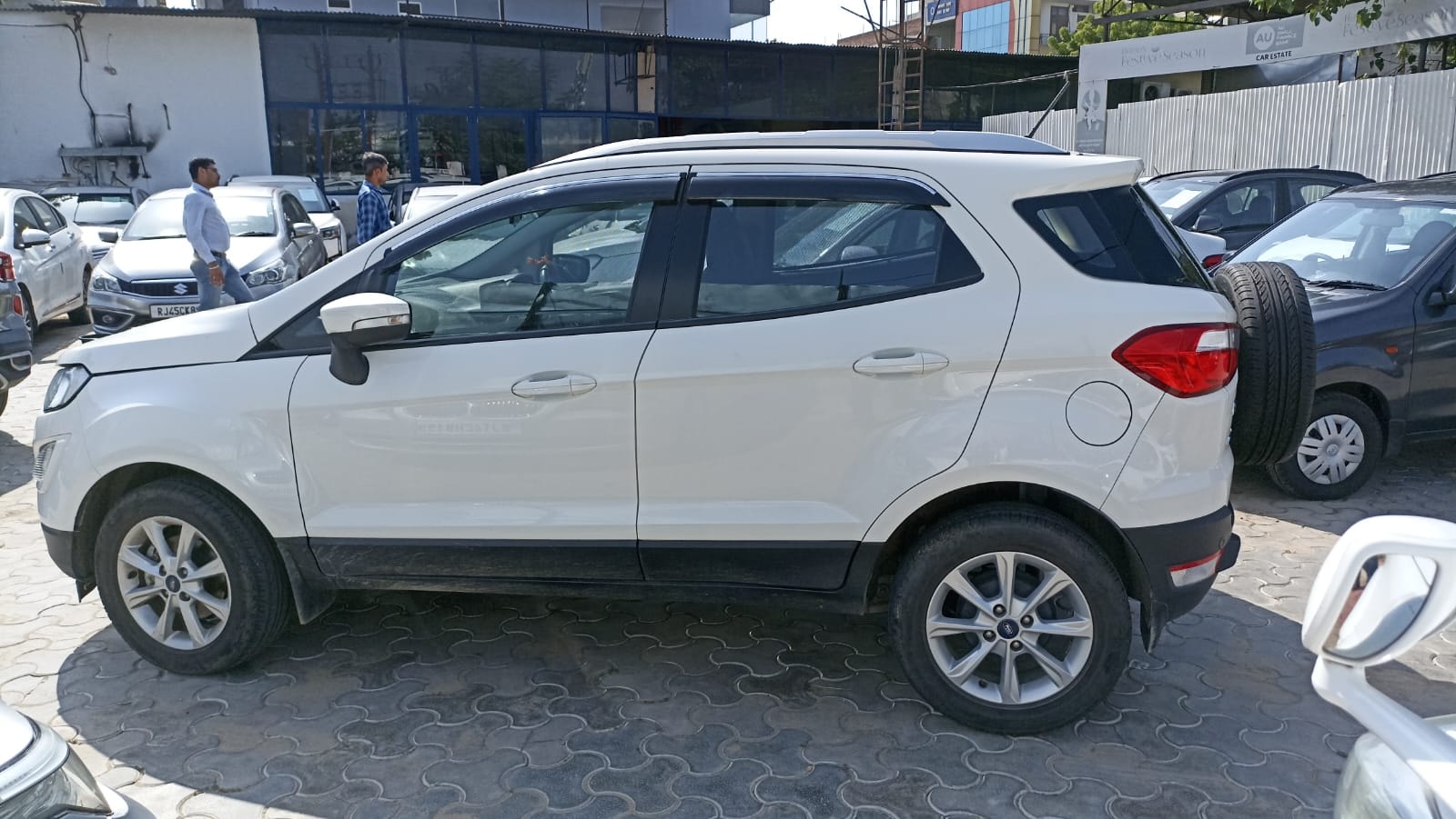 EcoSport image 3 EcoSport image 3