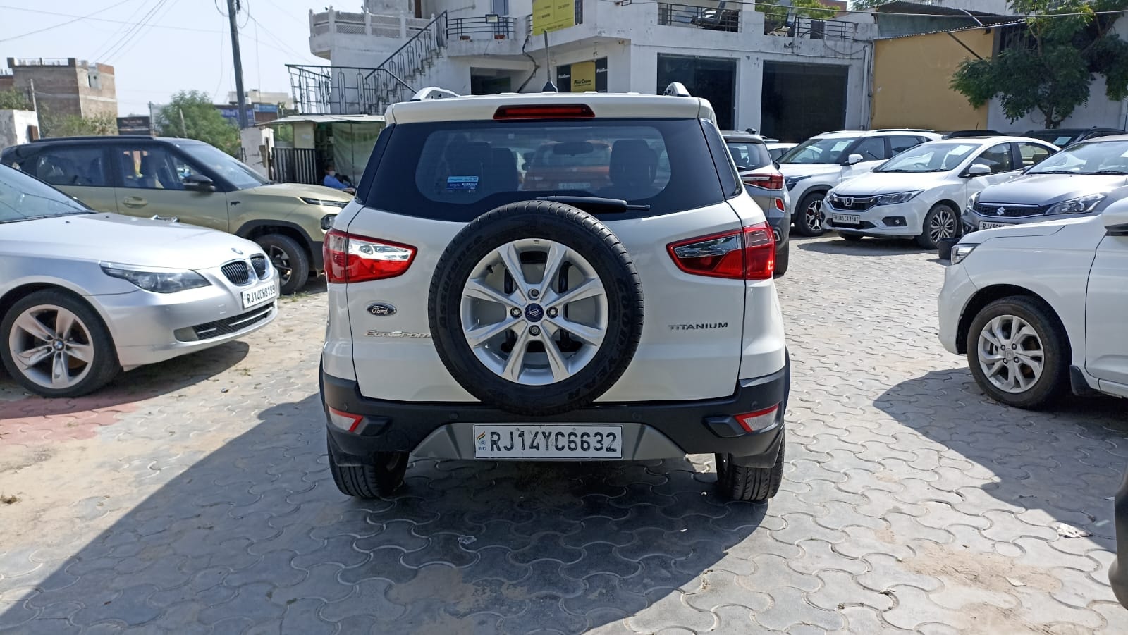 EcoSport image 4 EcoSport image 4