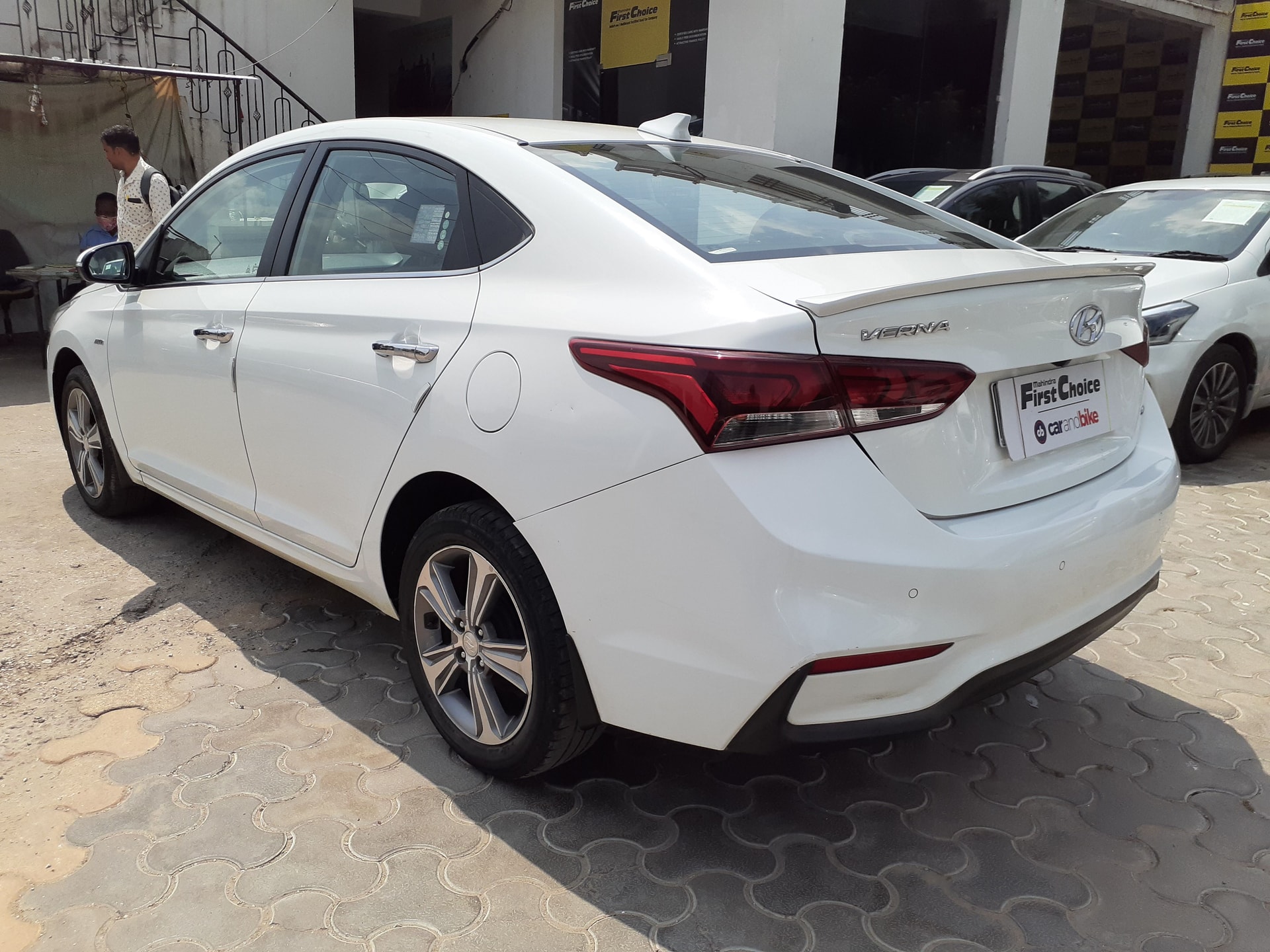 Verna image 5 Verna image 5