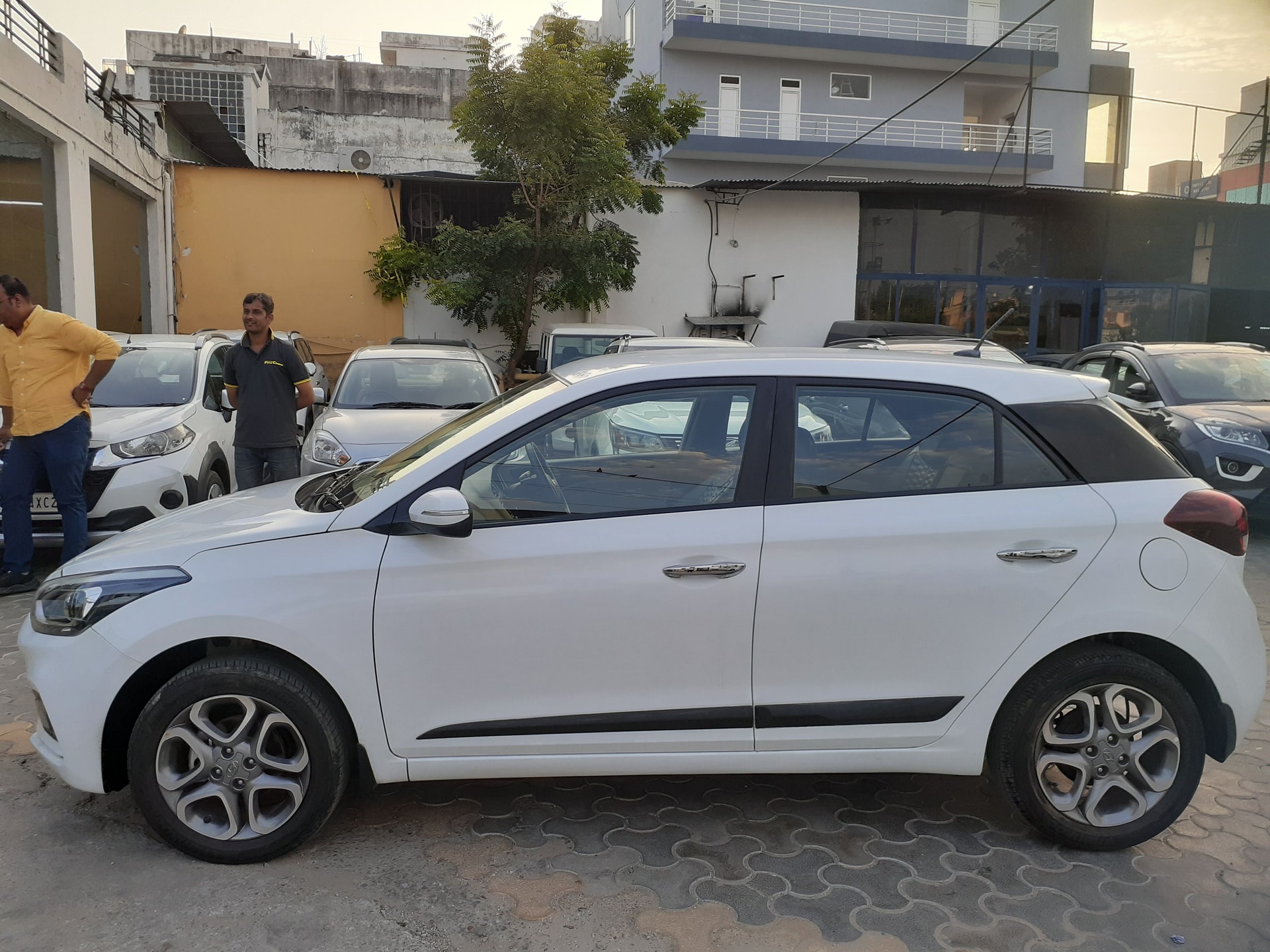 Elite i20 image 4 Elite i20 image 4