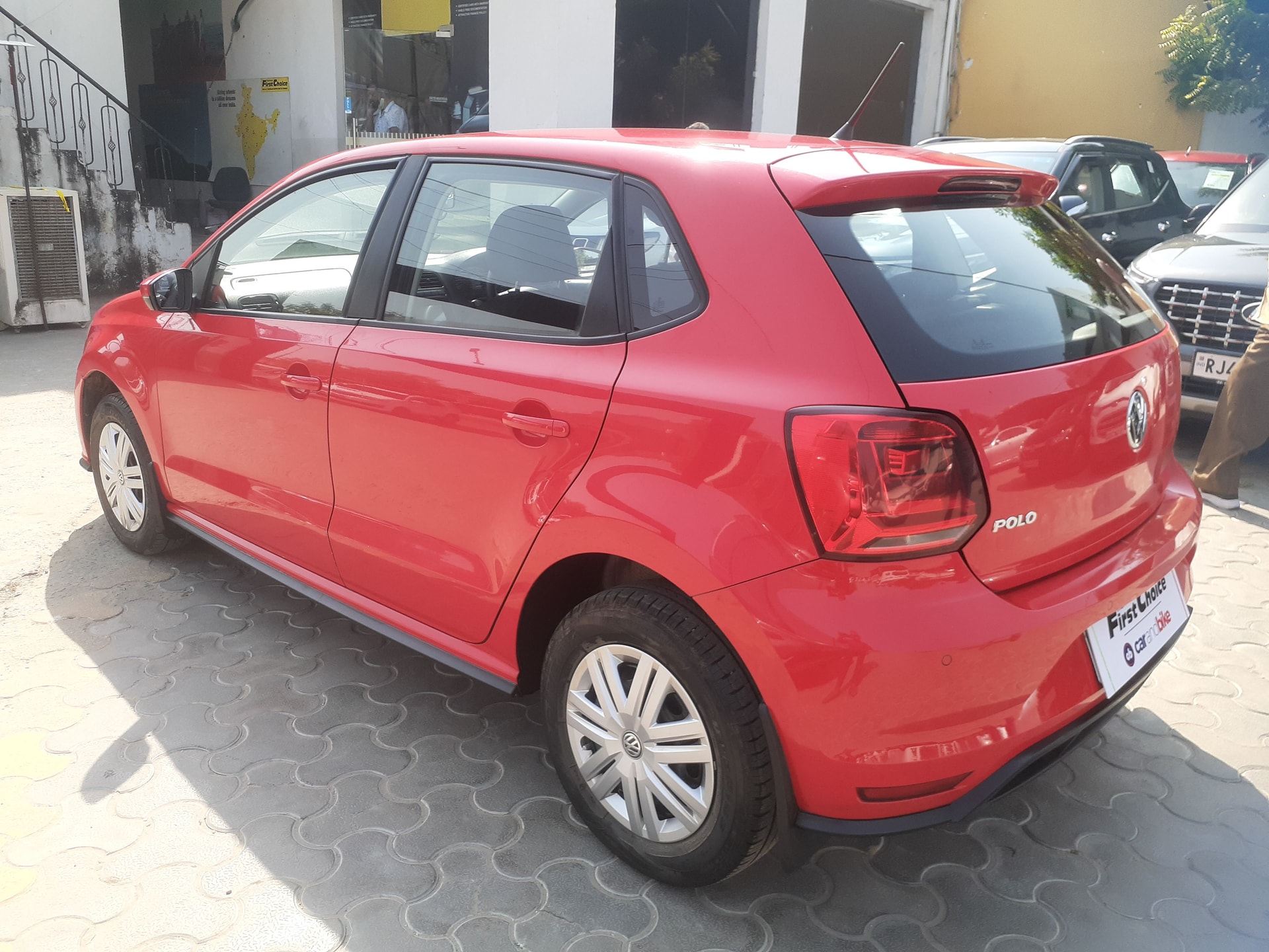 Polo image 4 Polo image 4