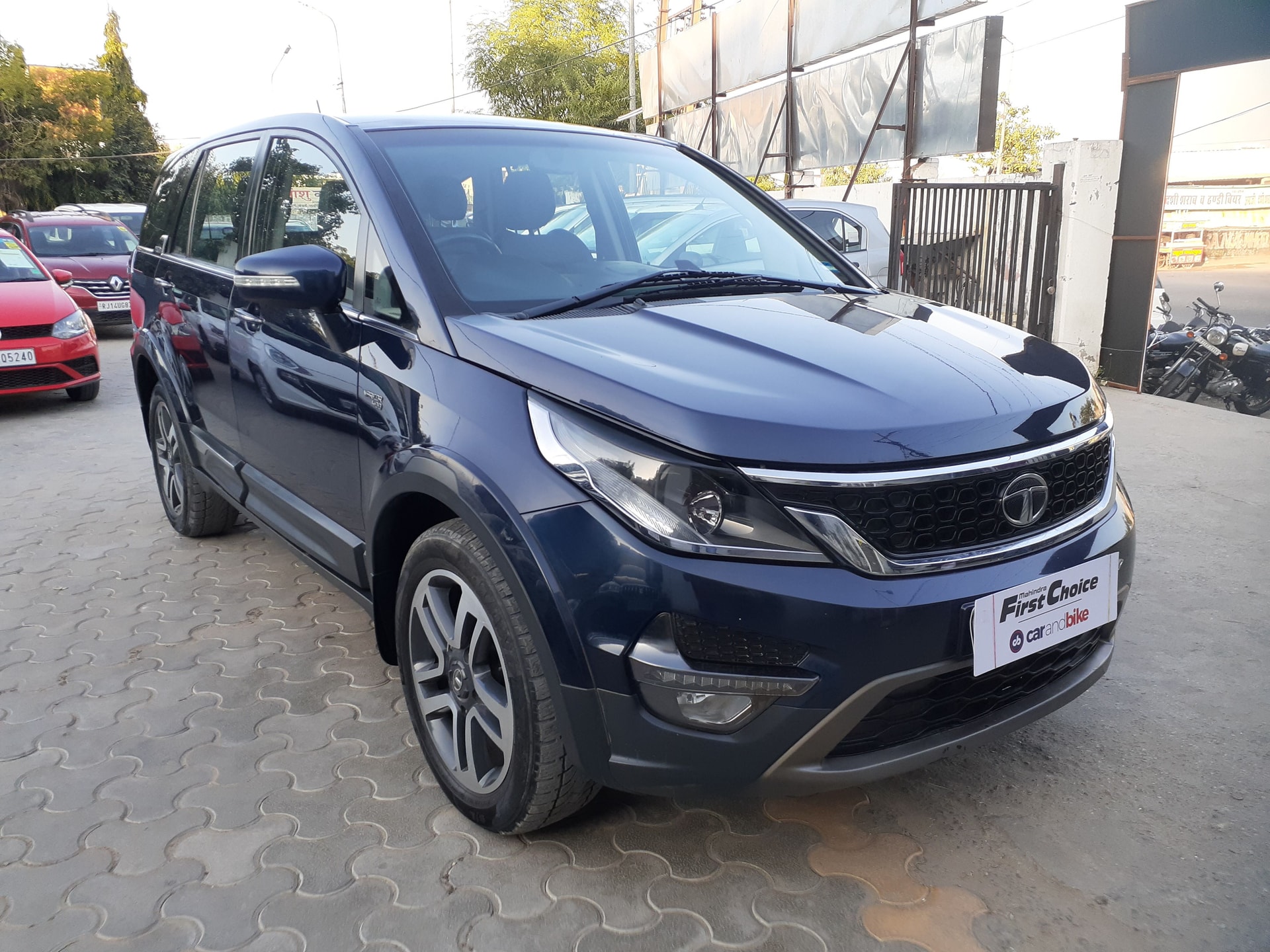 Hexa image 2 Hexa image 2